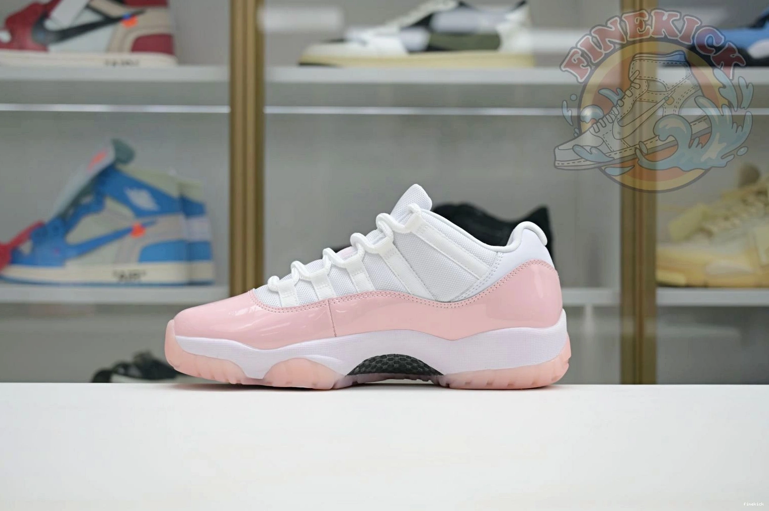 WMNS Low Air Jordan 11 Jordan 0115